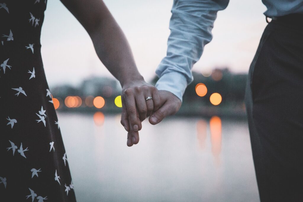 Breaking Stereotypes About Sugar Mom and Younger Partners